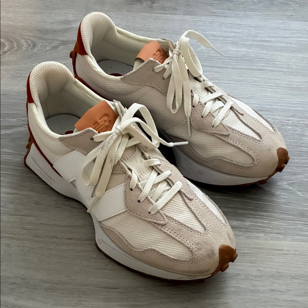 New Balance 327 Sneakers US 7.5 EUR 8